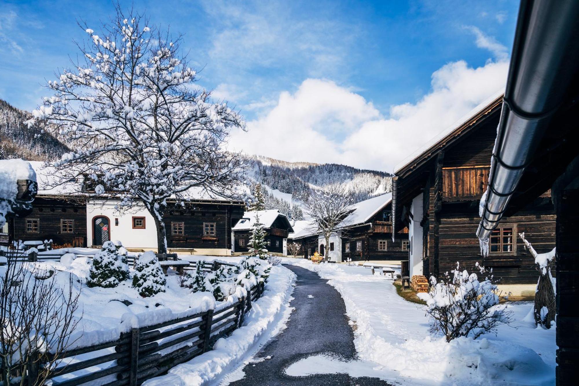 Slow Travel Resort Kirchleitn Бад Кляйнкирххайм Экстерьер фото